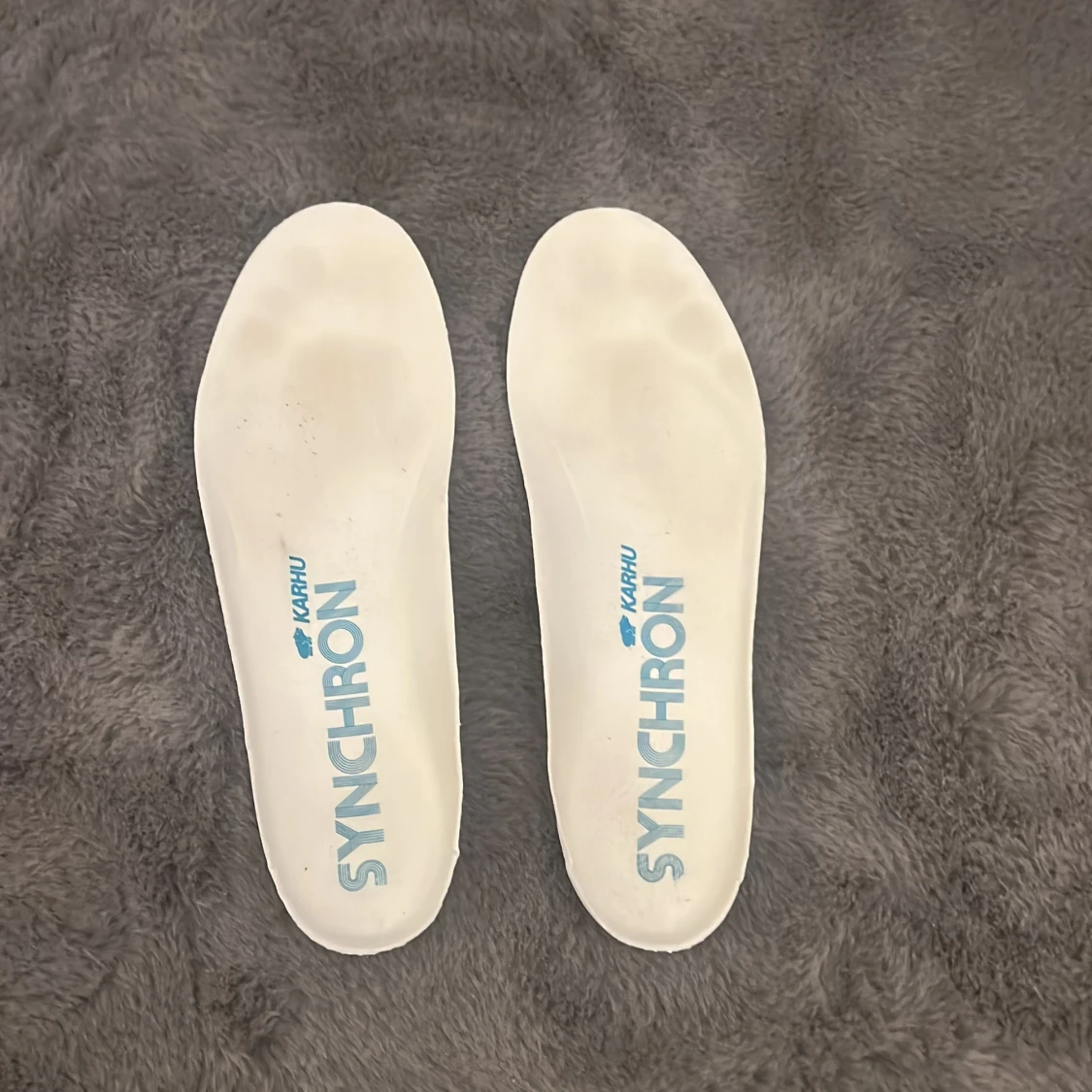 Karhu ljusgröna sneakers med mesh - 4