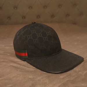 Svart gg keps - Svart gg keps