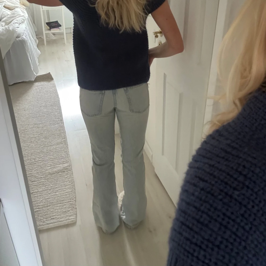 Ljusblå jeans från zara - 2