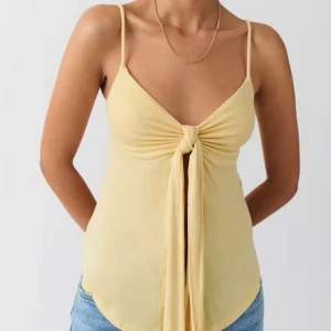 gina topp - säljer då den inte används 