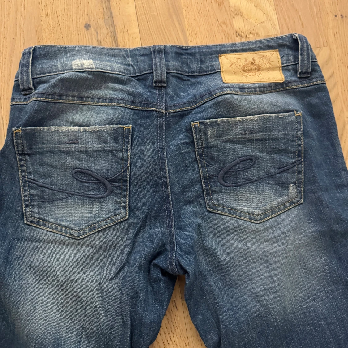 Blå bootcut jeans från Esprit - 3