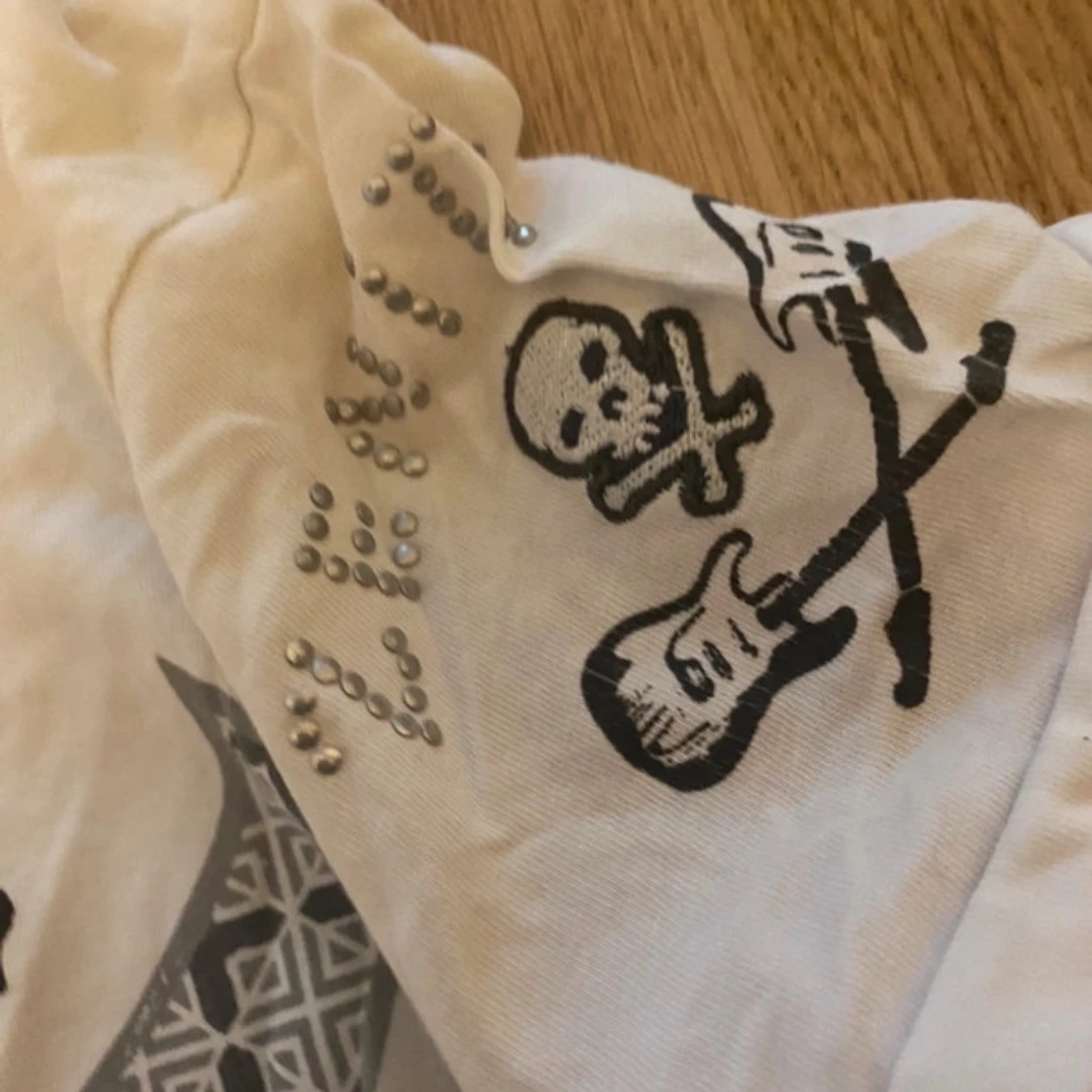 Vit t-shirt med tryck vintage xs - s - 2