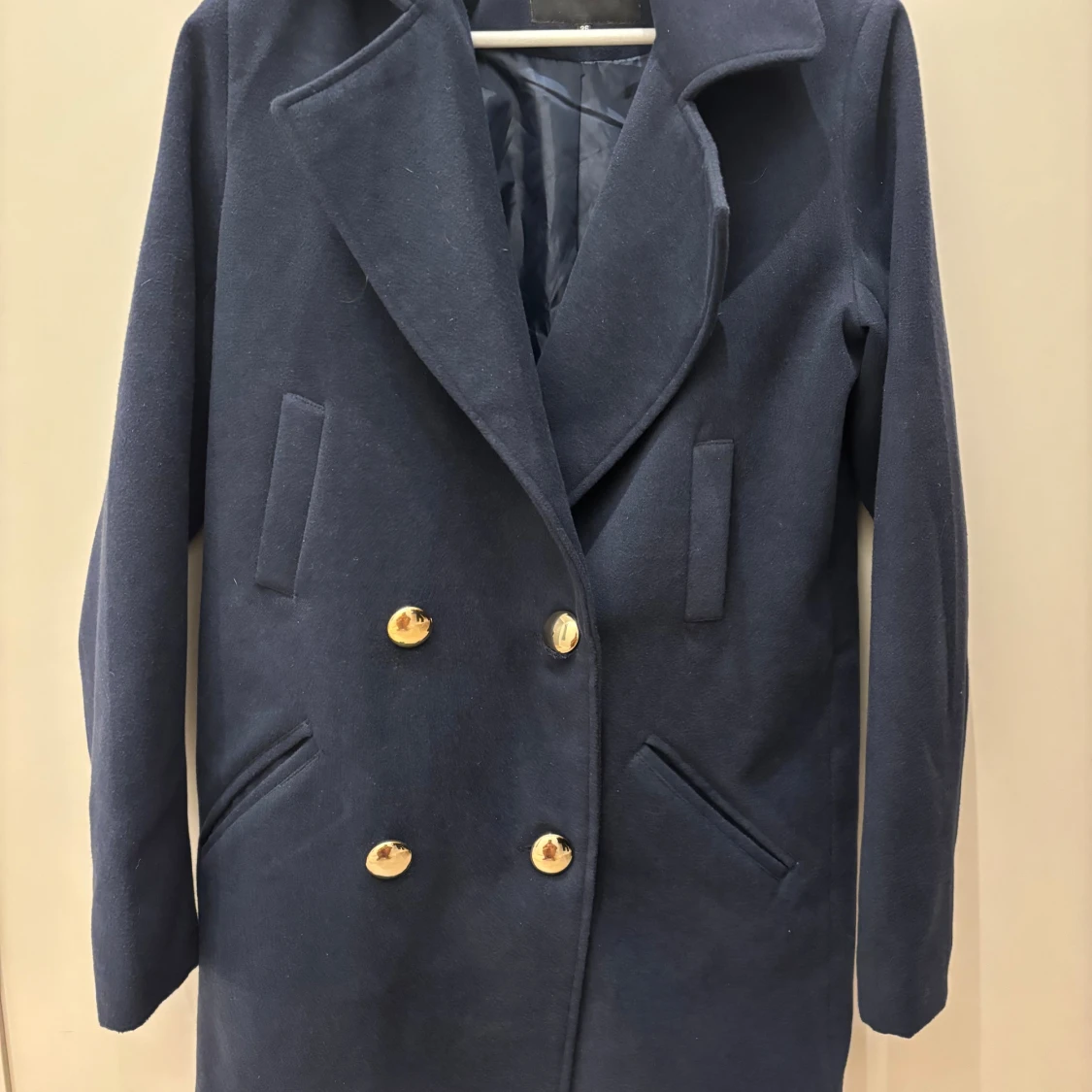 Mörkblå skepparkavaj från Rut&Circle - 3