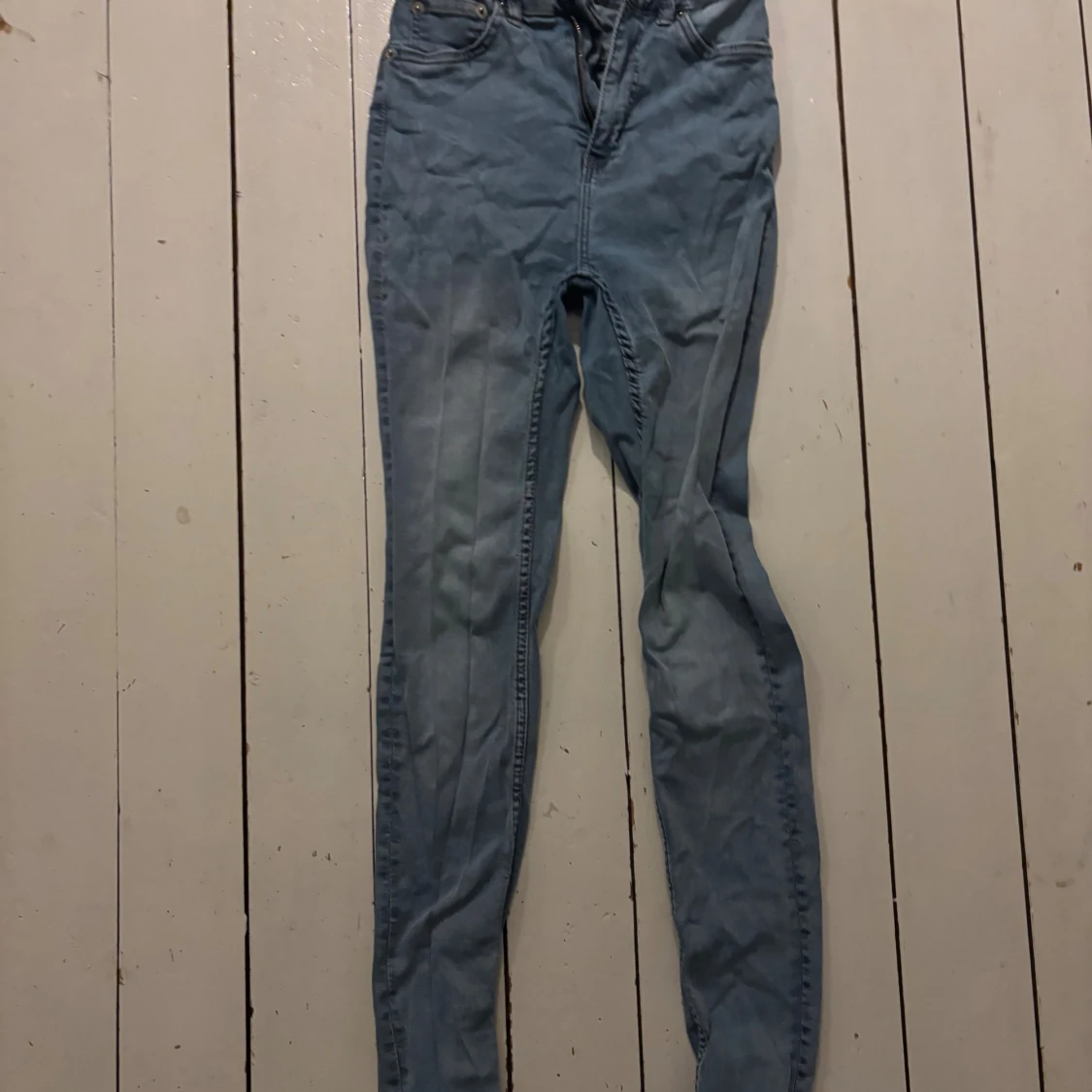 Ljusblå skinny jeans