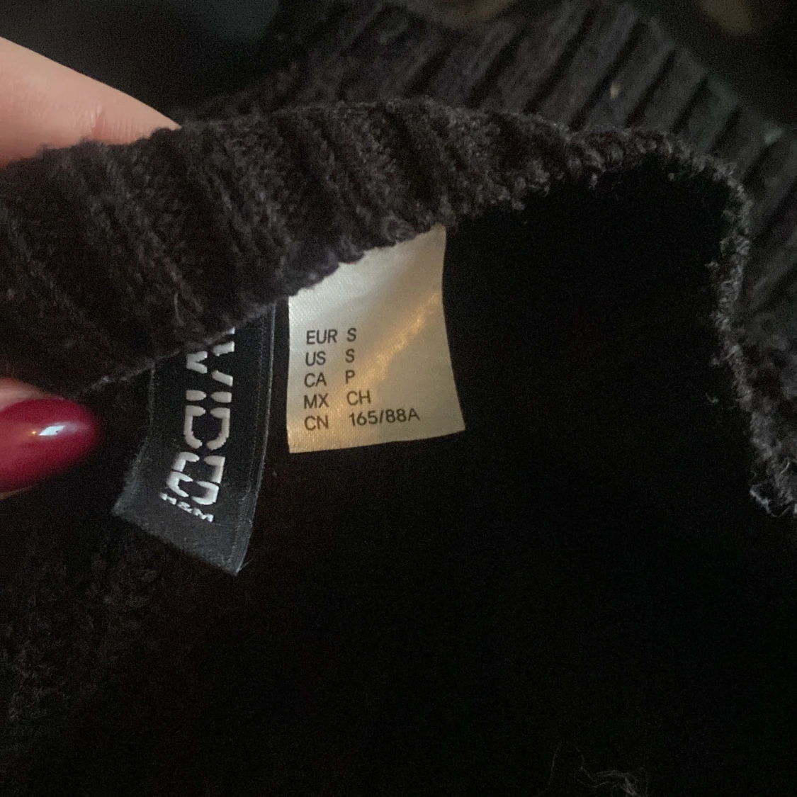 Svart stickad kofta från H&M Divided - 2