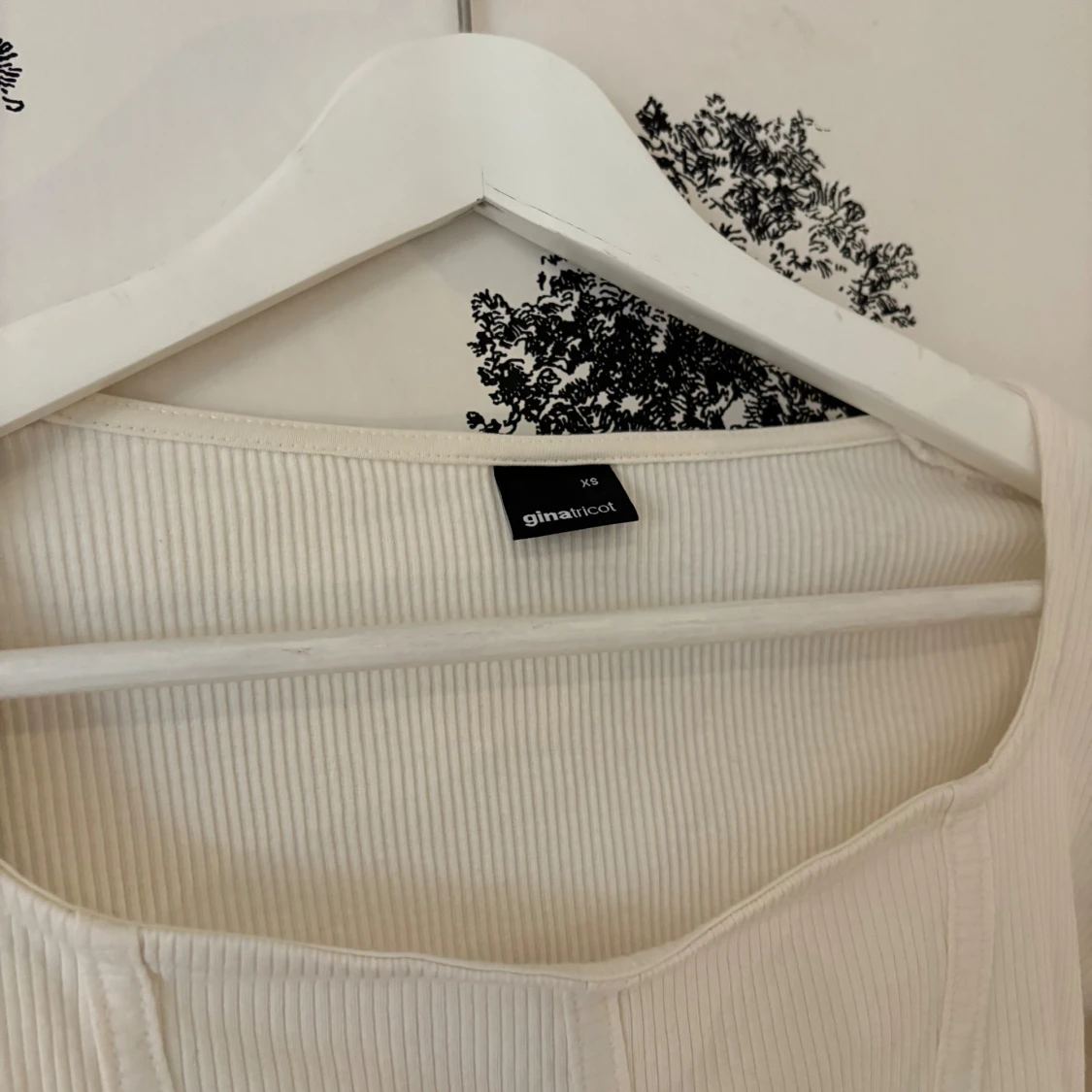 Vit croppad korsettopp Gina Tricot - 2