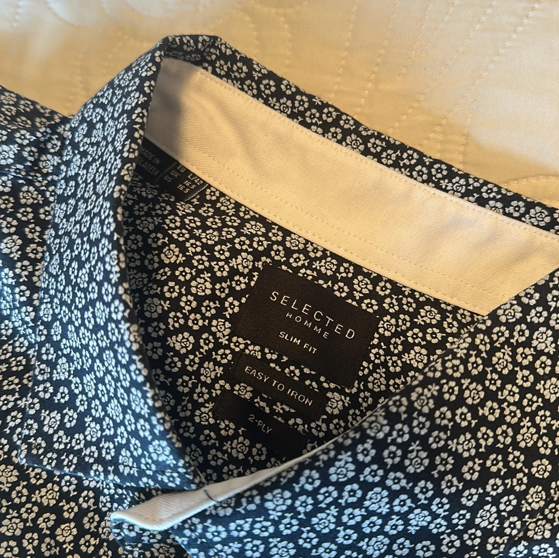 Två blommiga skjortor Selected Homme - 1
