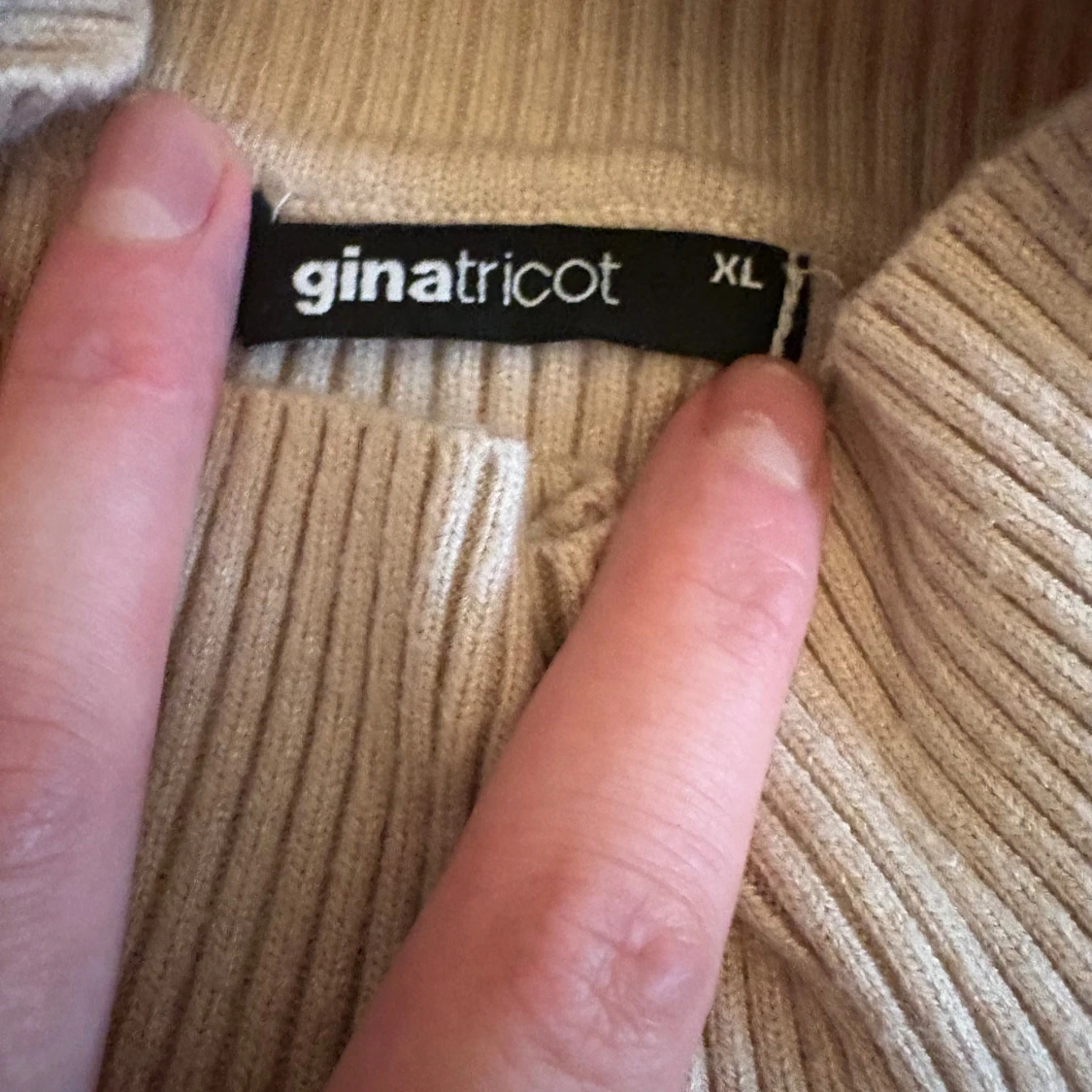 Beige croppad polotröja Gina Tricot - 2