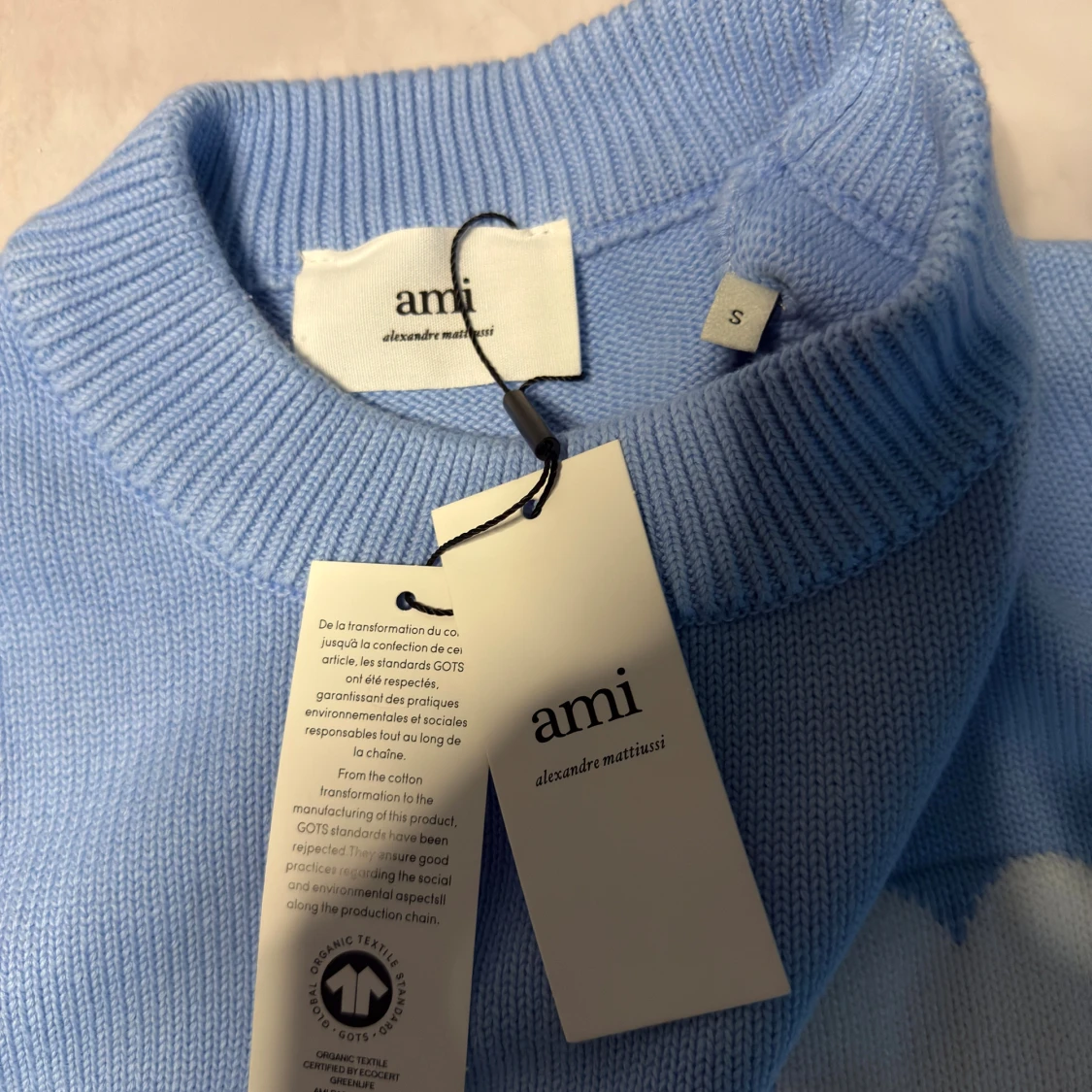 Ljusblå stickad tröja från Ami - 1
