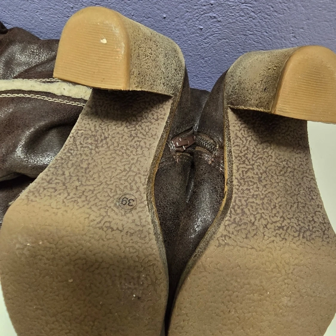 Bruna höga stövlar med klack, strl 39 - 2