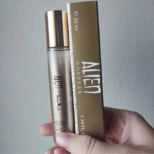 Alien Mugler Goddess perfume - Alien Mugler Goddess perfume. Limited Edition. 33ml bottle. New! A great summer fragrance.