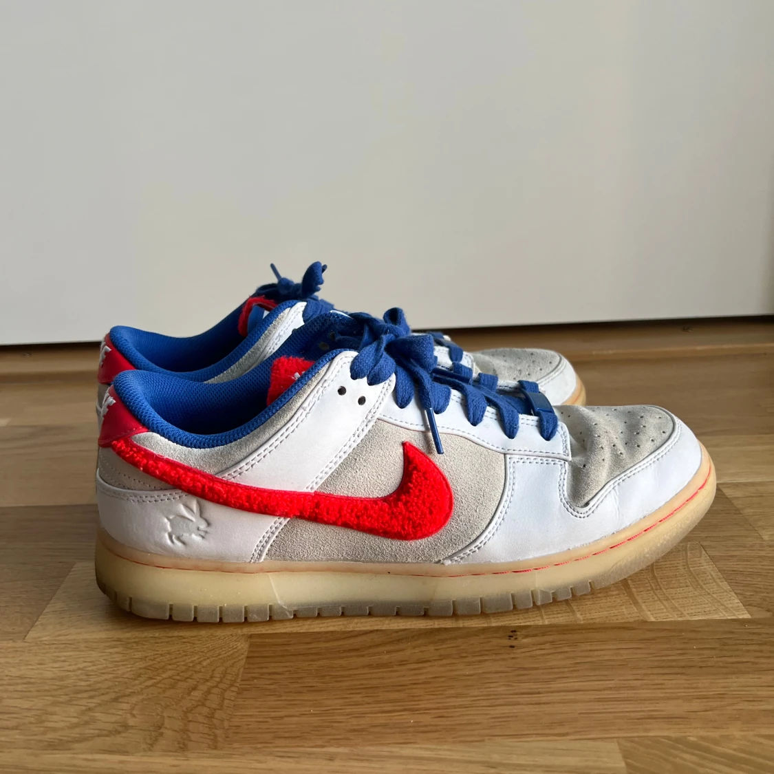 Nike Dunk Low vit/blå/röd - 1