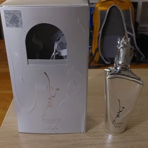 Lattafa Maahir Legacy - ~98/100ML. Liknar PDM Sedley