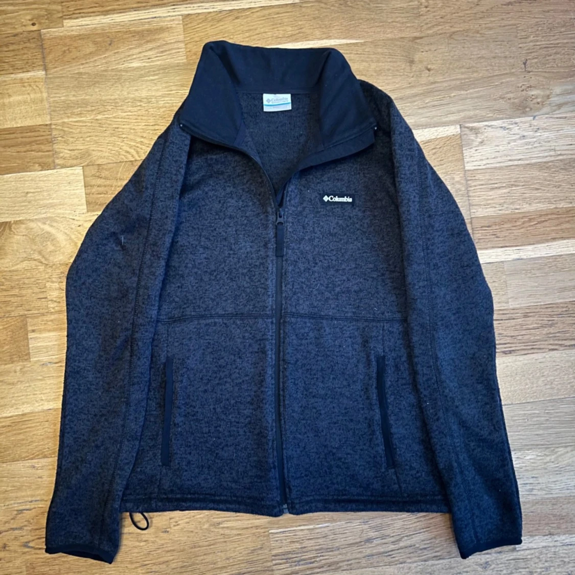 Mörkgrå fleecejacka från Columbia - 2
