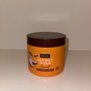 Sence Sea Salt Scrub Coconut - Lite använd