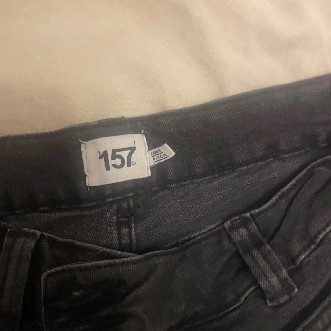 Svarta bootcut jeans från 157 - 2