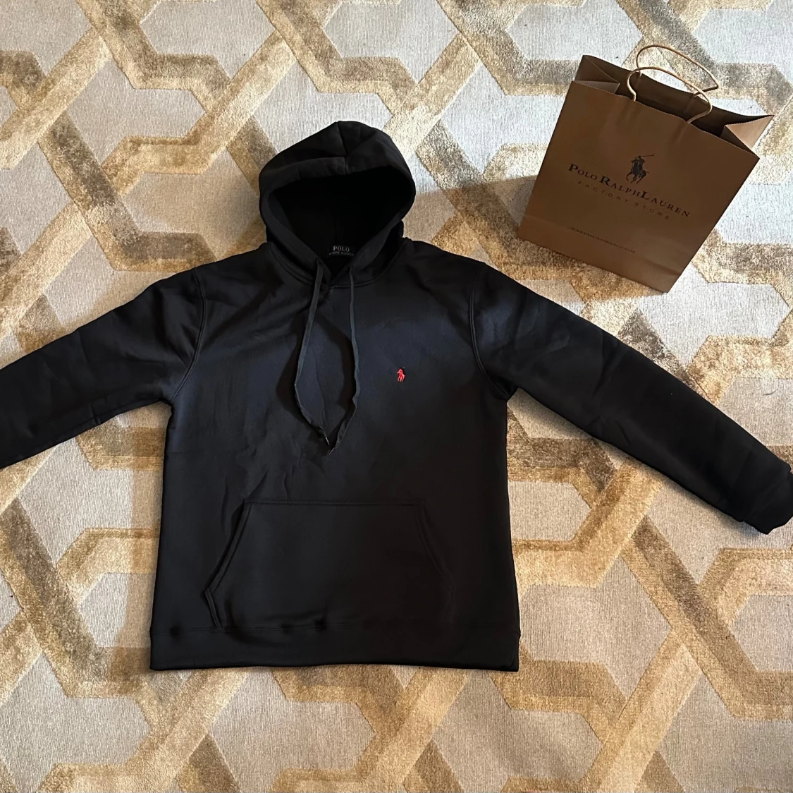 Svart hoodie från Polo Ralph Lauren