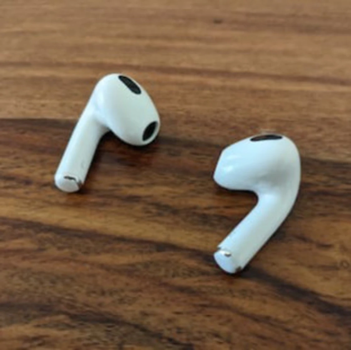 AirPods 3 - 1