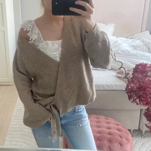 Kofta - Så fin omlott kofta knappt använd