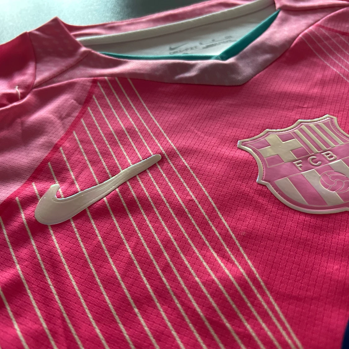 Unik rosa FC Barcelona tröja - 1