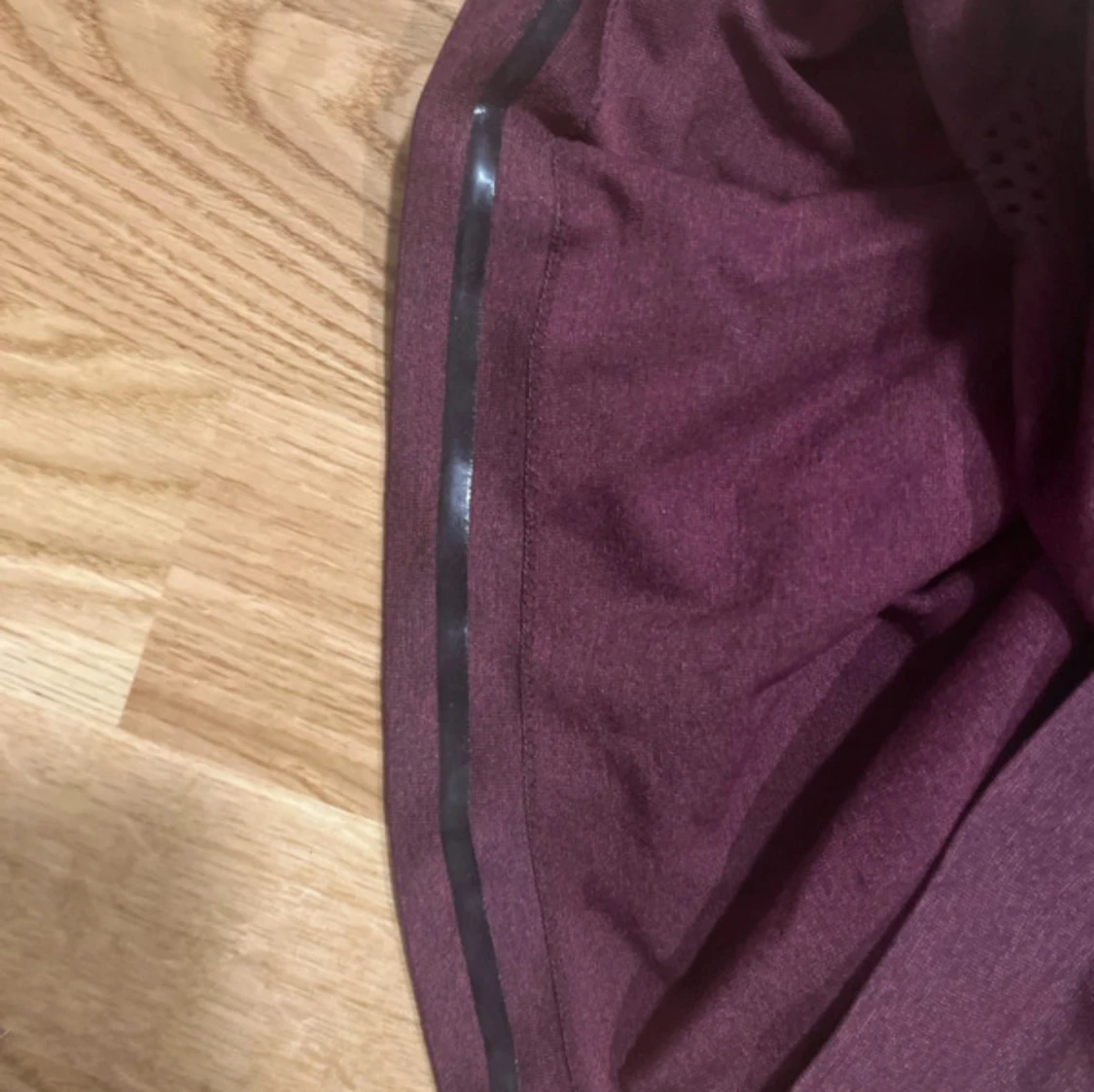 Vinrött träningslinne - 2