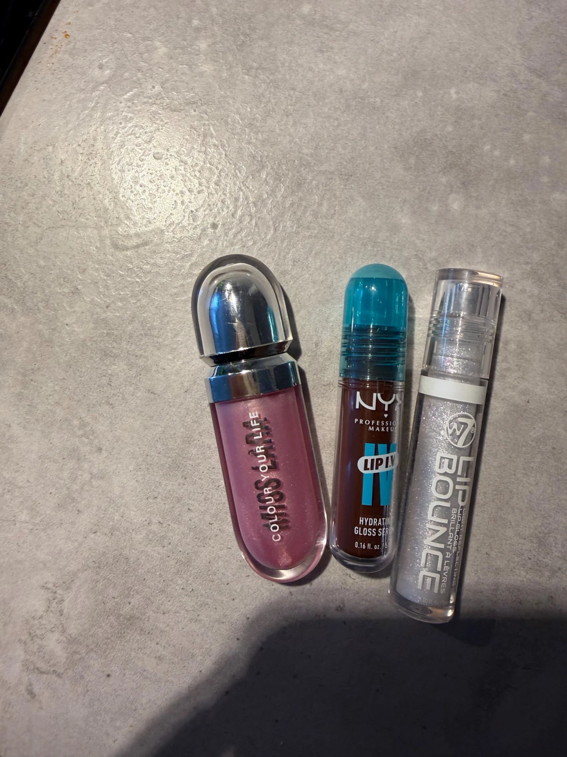 3 läppglans från NYX, W7 & Colour Your Life - 1