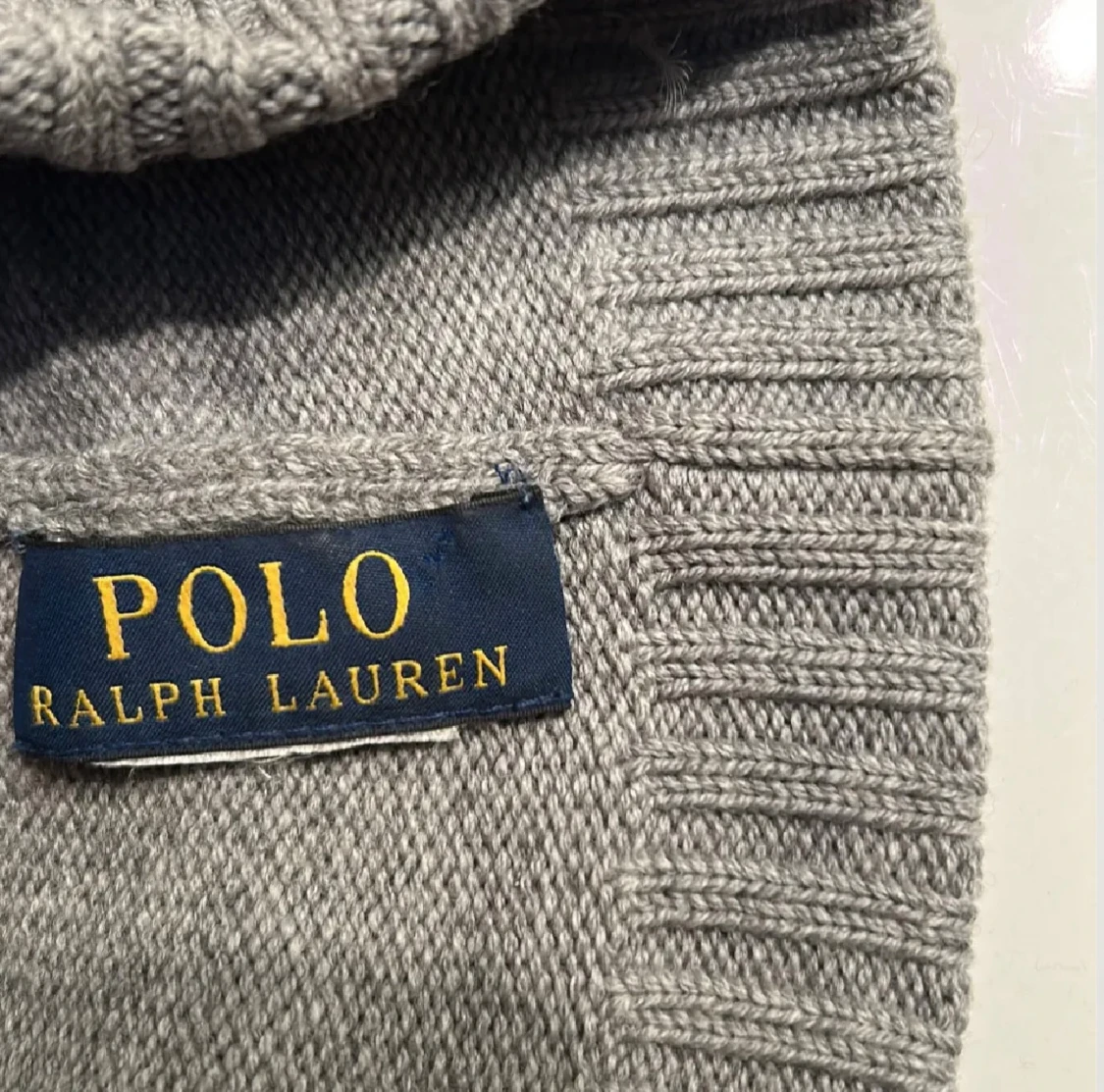 Grå mössa från Polo Ralph Lauren - 2
