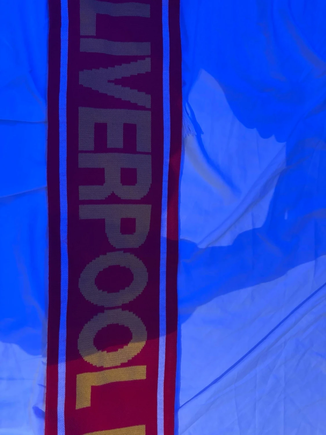 Liverpool FC röd halsduk med logga