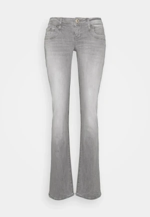 LTB jeans grå low waist  - Snygga ltb jeans med bootcut passform och låg midja. Inte alls använda mycket. Mycket bra skick. Hör av för frågor❤️❤️