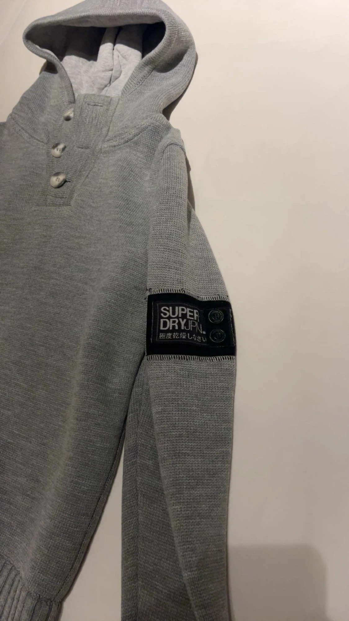 Grå hoodie från Superdry  - 3