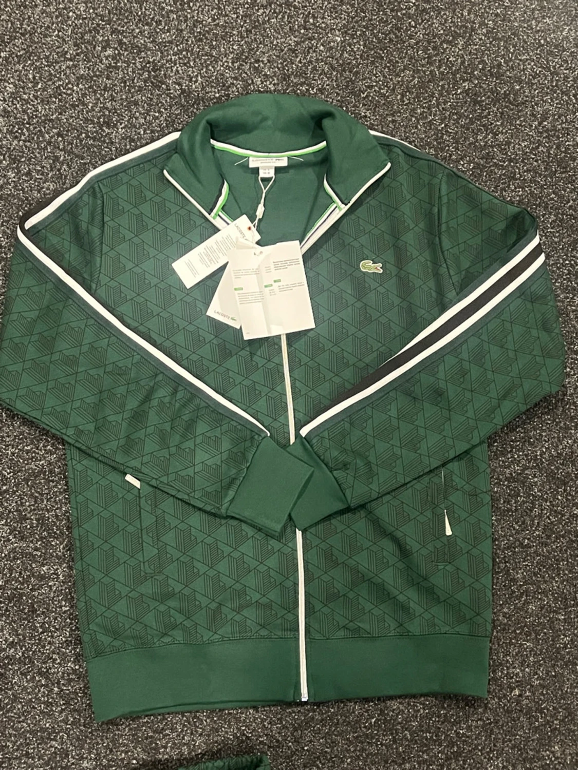 Grön ziptröja från Lacoste M - 1