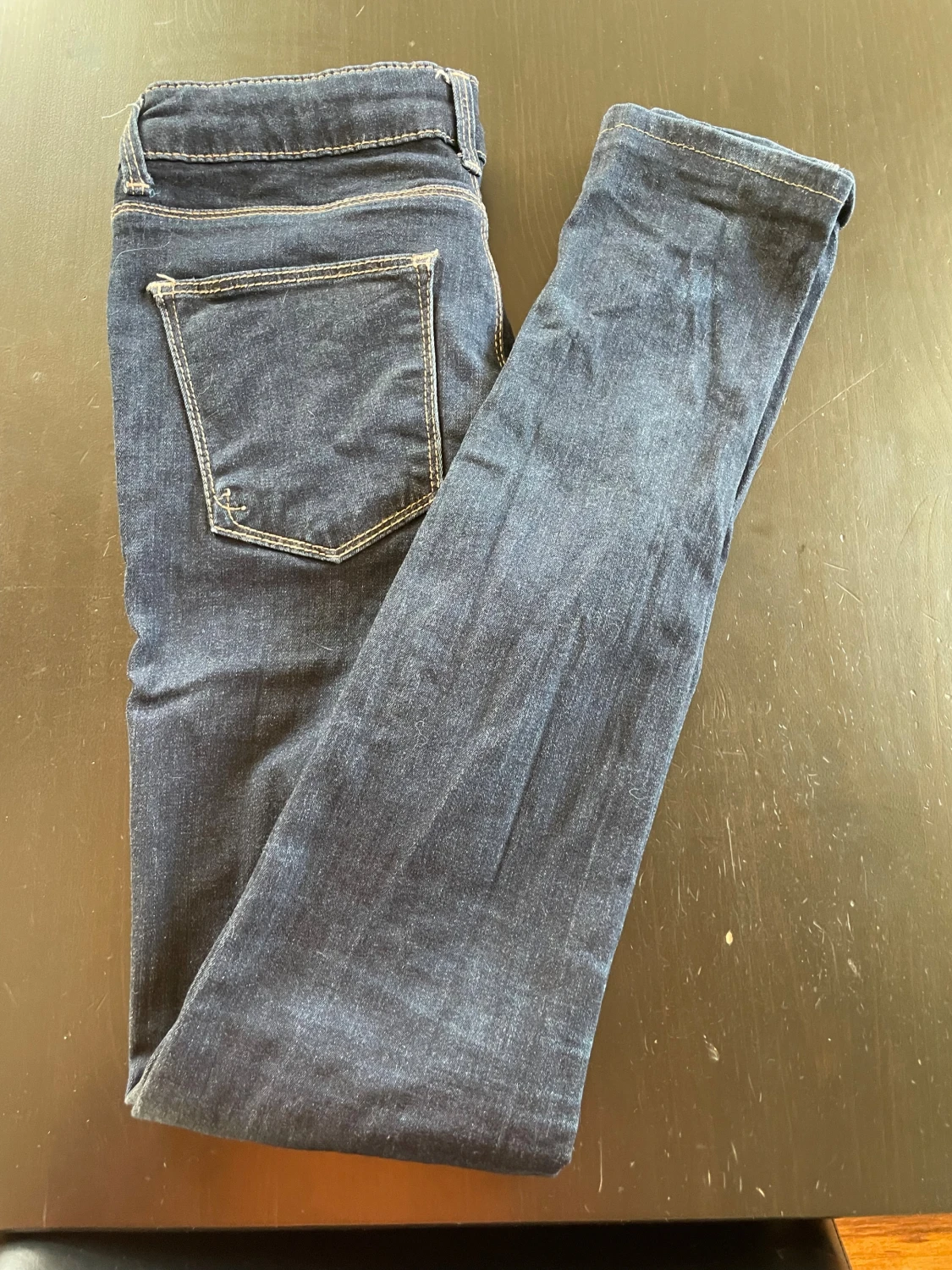 Mörkblå skinny jeans - 1