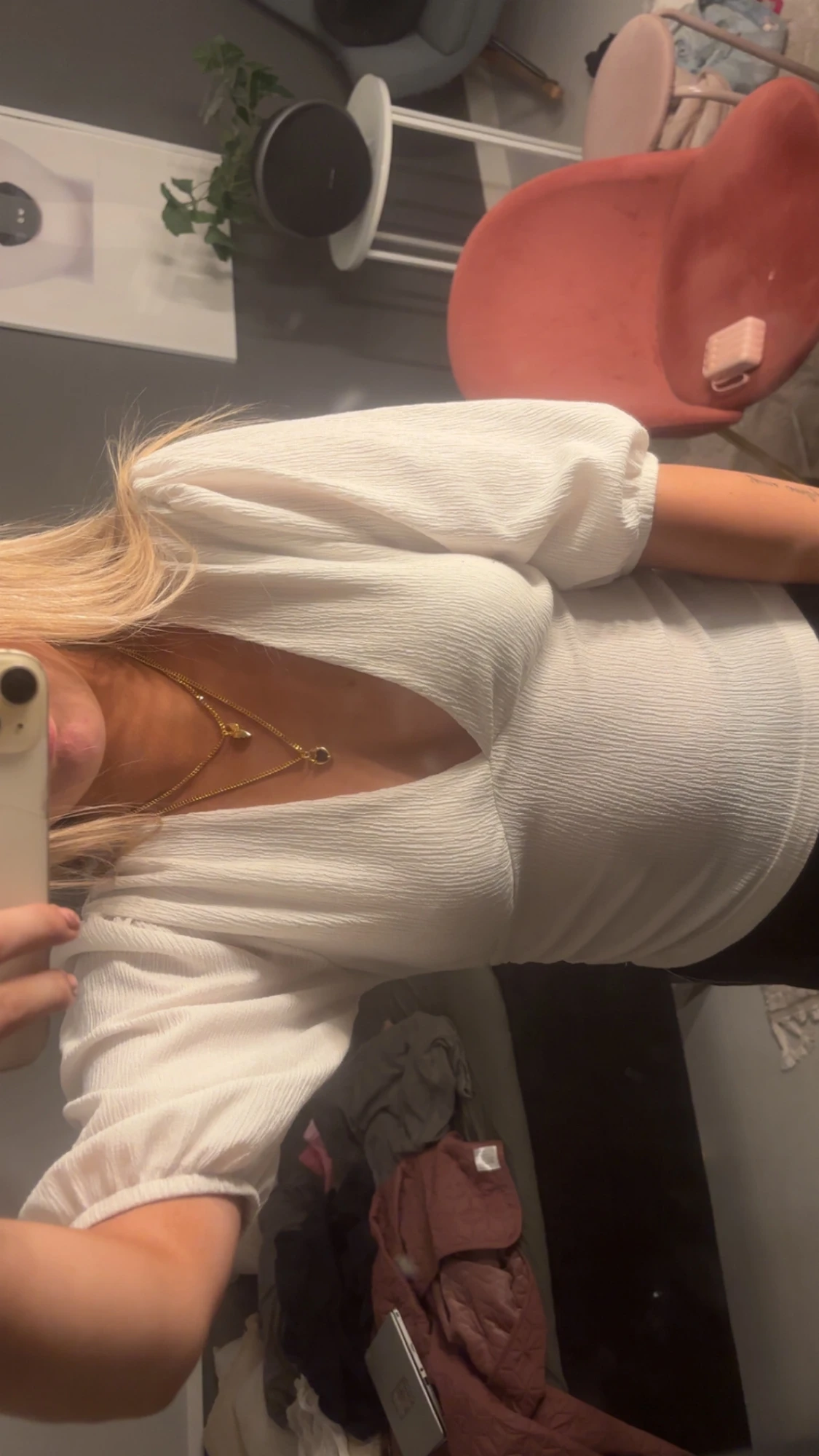 Vit omlottopp med puffärm - 1