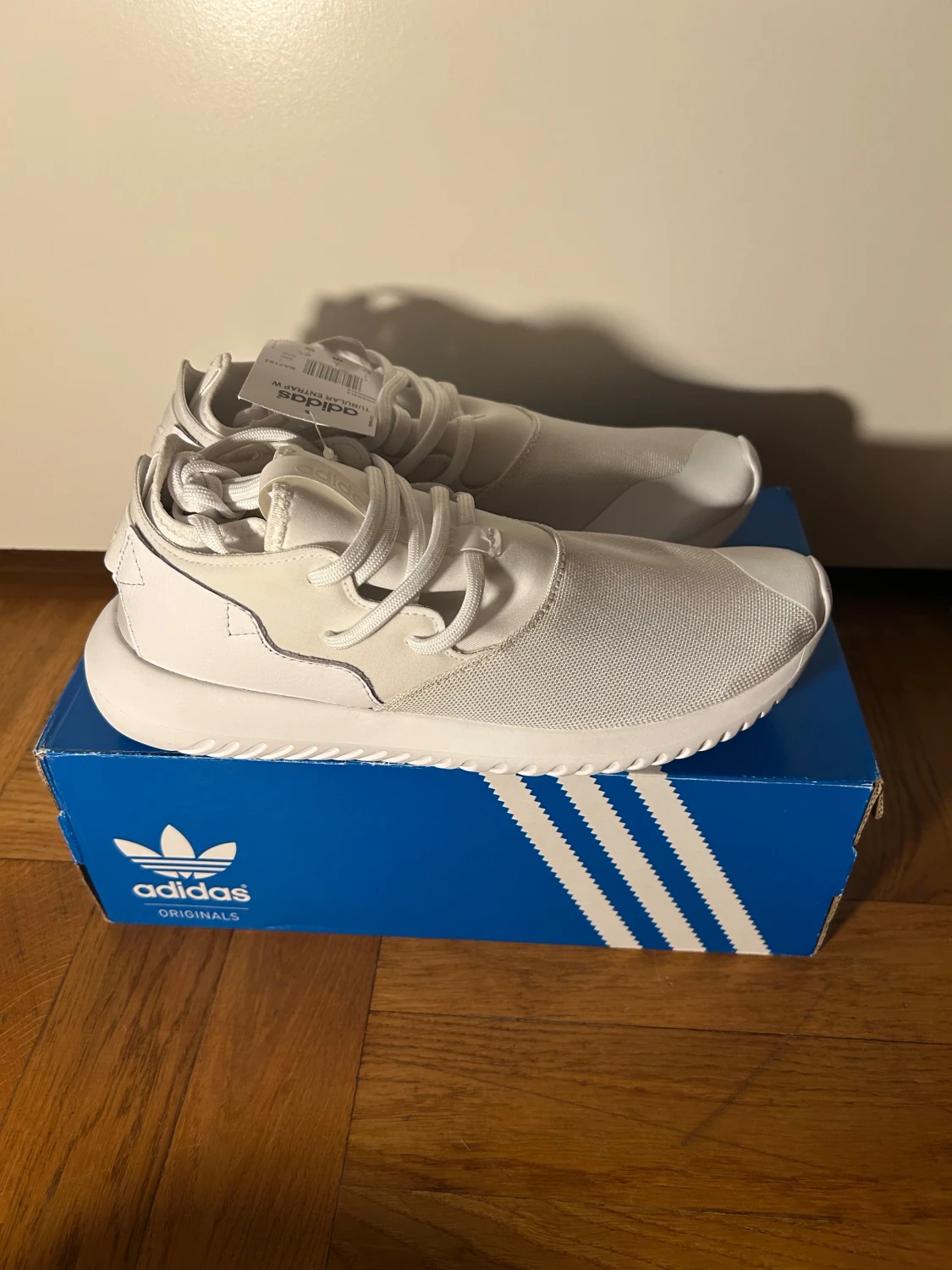 Adidas Tubular Entrap W vita sneakers - 3