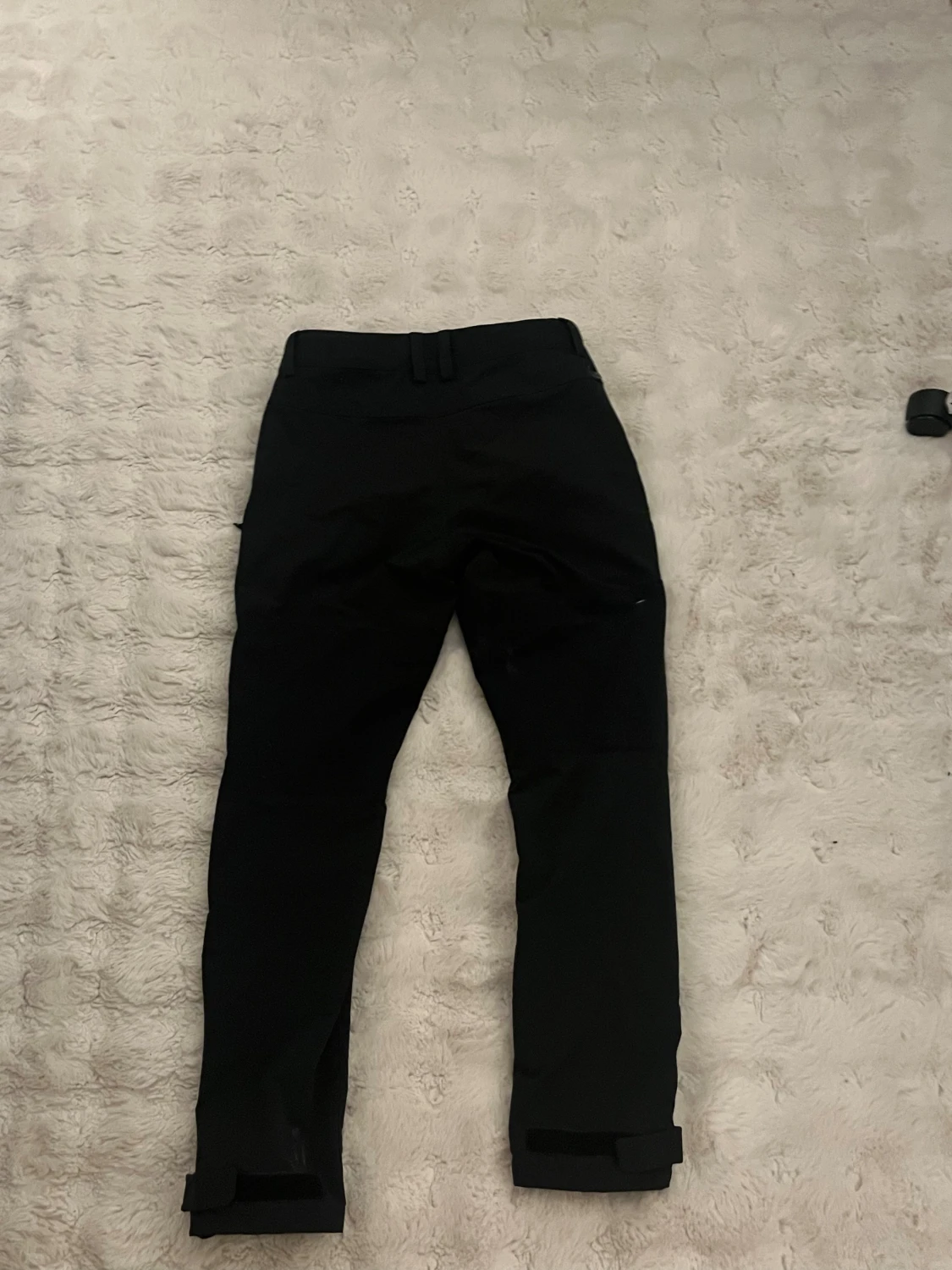 Svarta täckbyxor från Haglöfs - 3