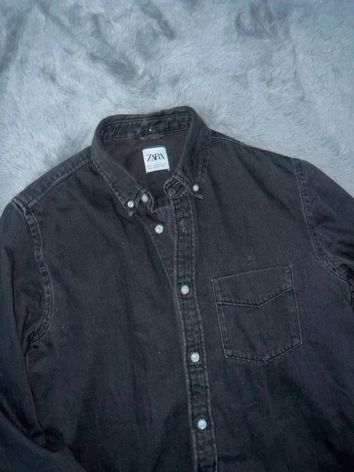 Svart overshirt från Zara i bomull - 1