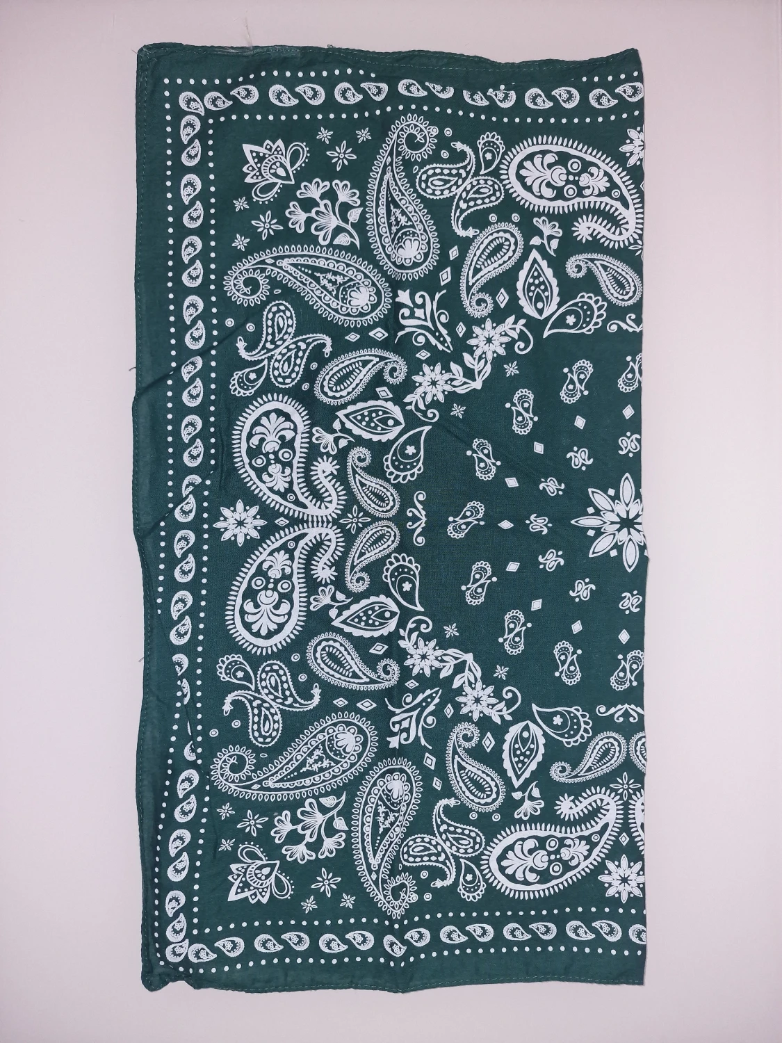 Grön bandana med paisleymönster - 2