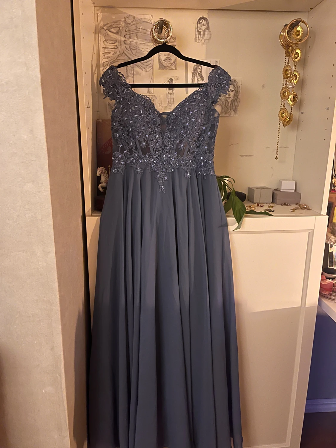 Vacker Balklänning  - 1