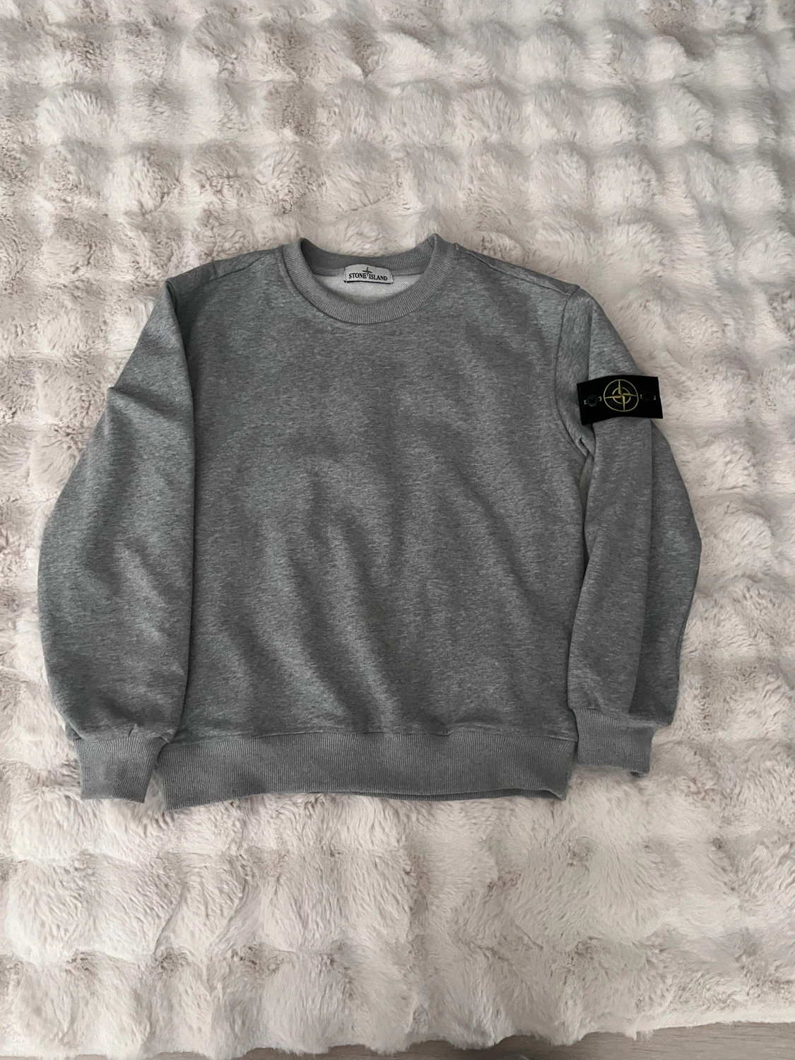 Grå sweatshirt från Stone Island