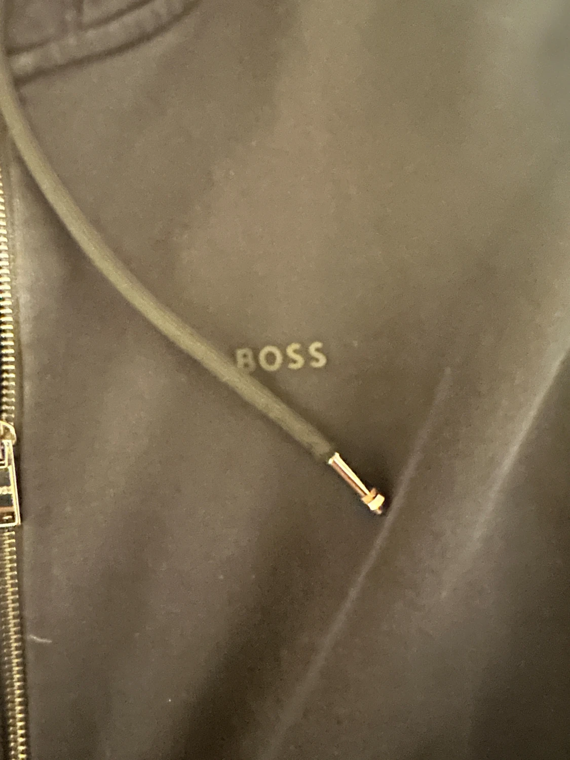 Mörkblå hoodie från BOSS, storlek L - 1