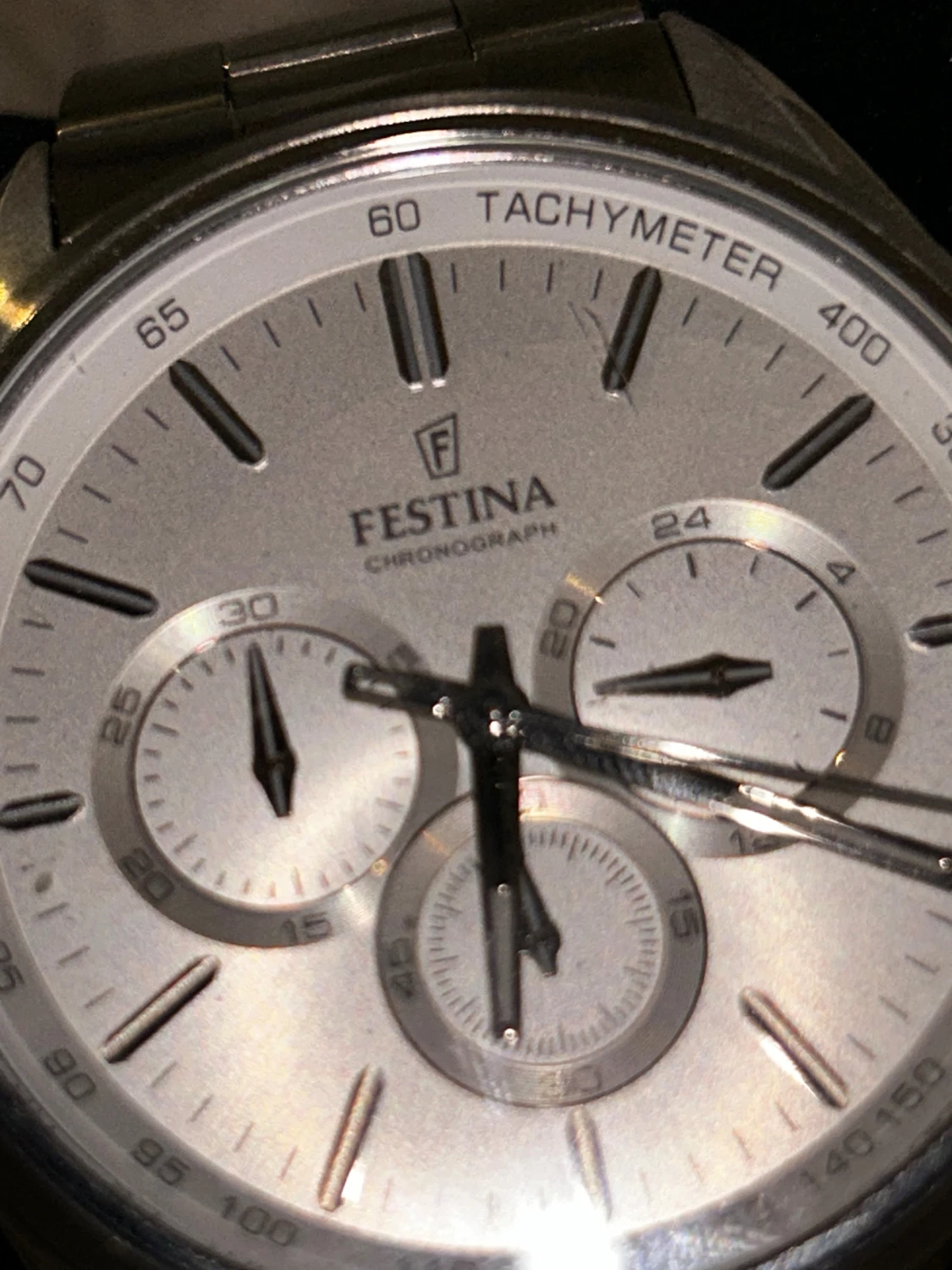 Silverfärgad Festina Chronograph klocka - 1