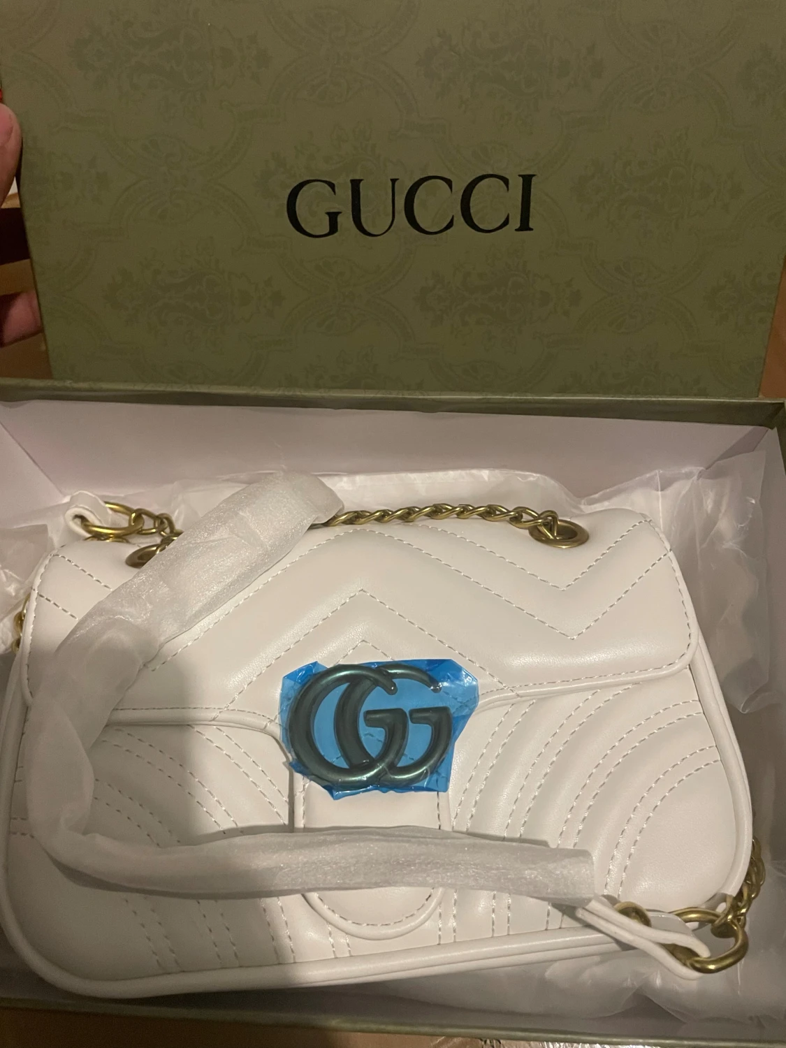 Vit quiltad axelväska från Gucci - 5