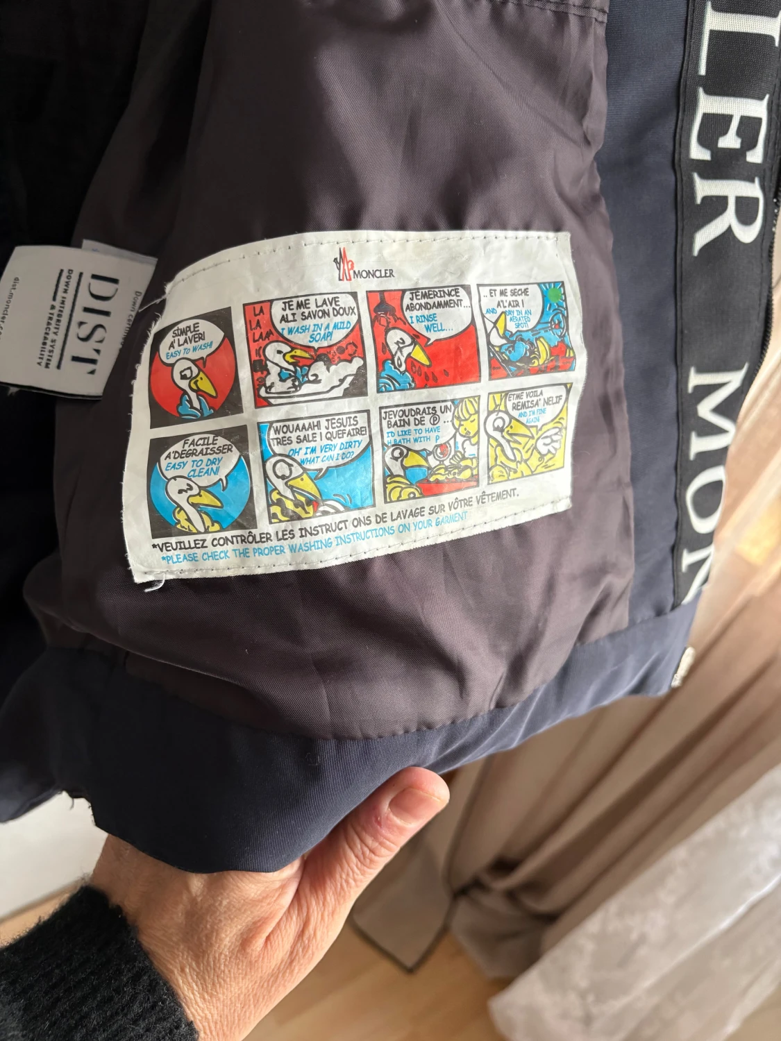 Svart Moncler pufferjacka S - 3