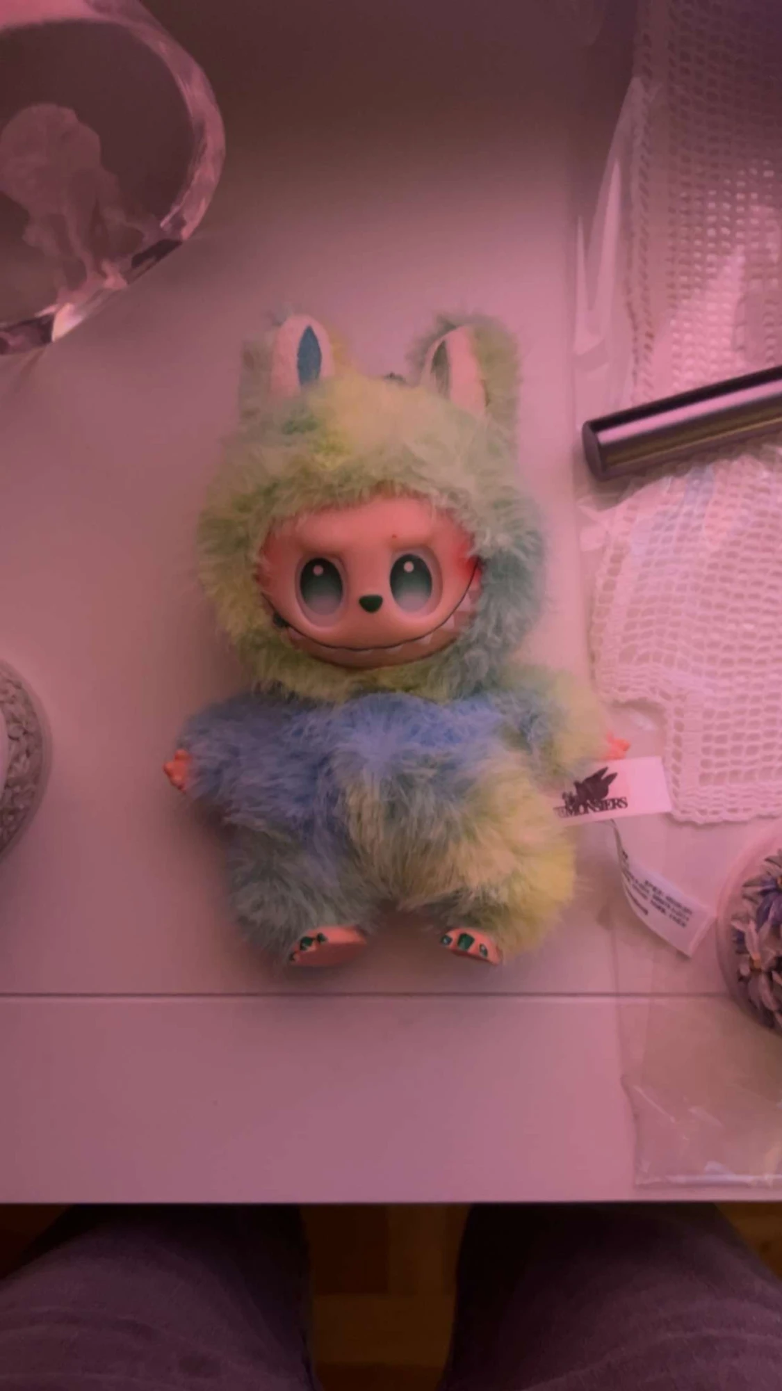 Färgglad fluffig handväska The Monsters