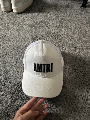 Amiri keps - Vit amiri keps, skick 8,5/10