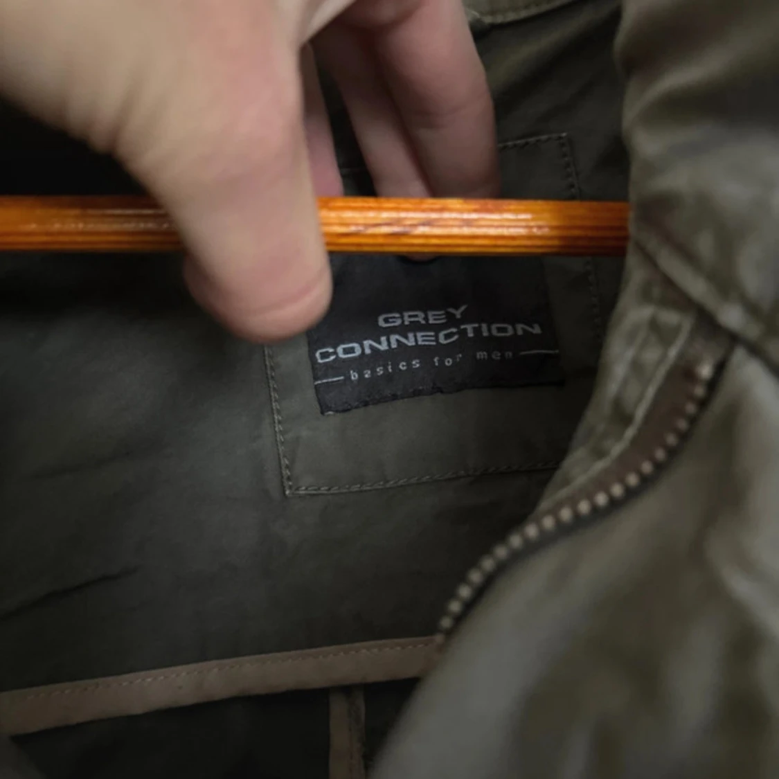 Grön vindjacka med fickor - 2