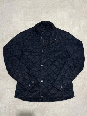 Riley jacka - Jacka från Riley / stilren / bra skick / storlek: 46/M