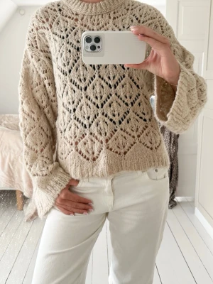 stickad tröja - superfin stickad!!!❣️❣️🥹