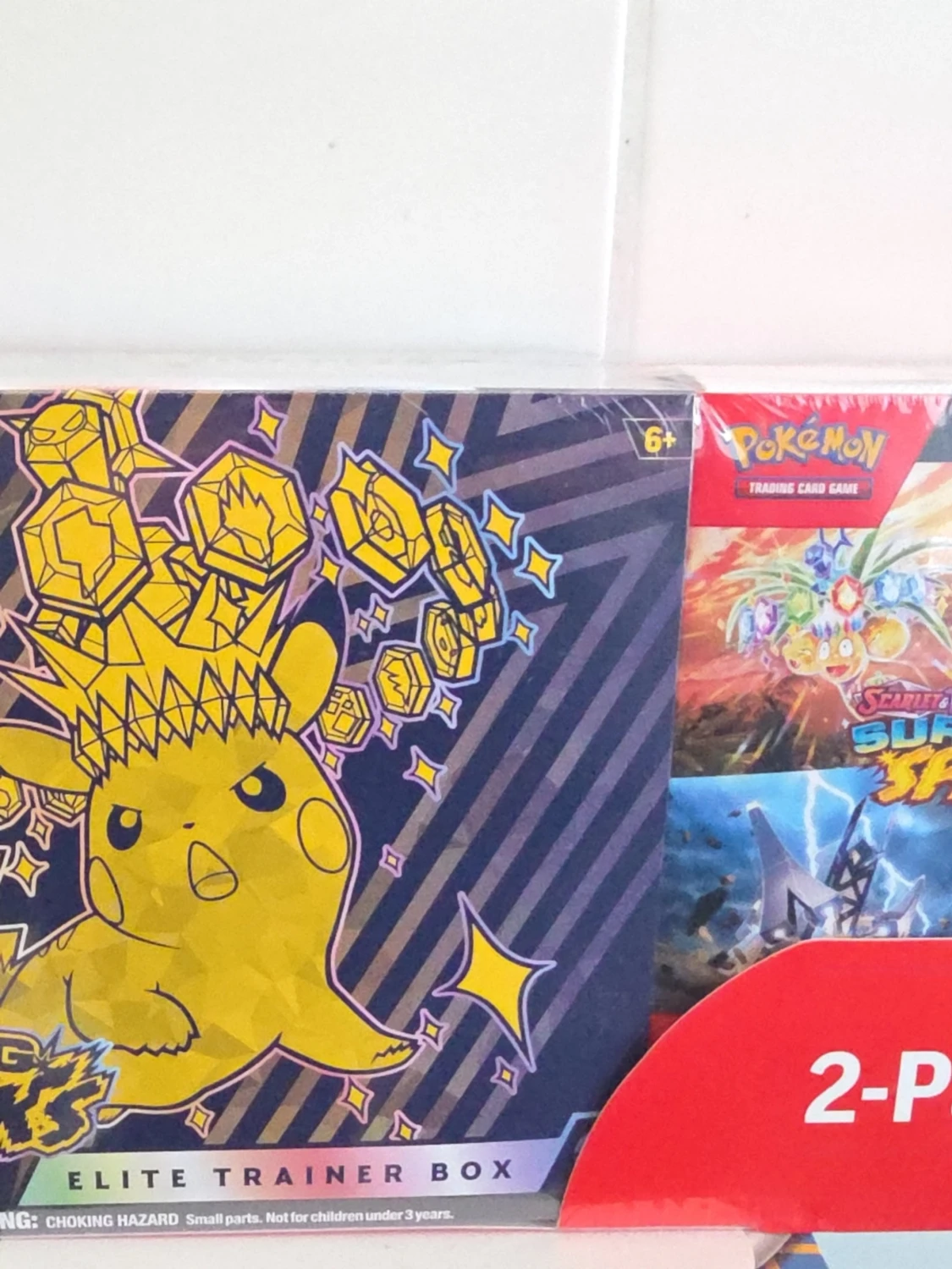 Pokémon Scarlet & Violet Surging Sparks erb + booster bundle  - 1