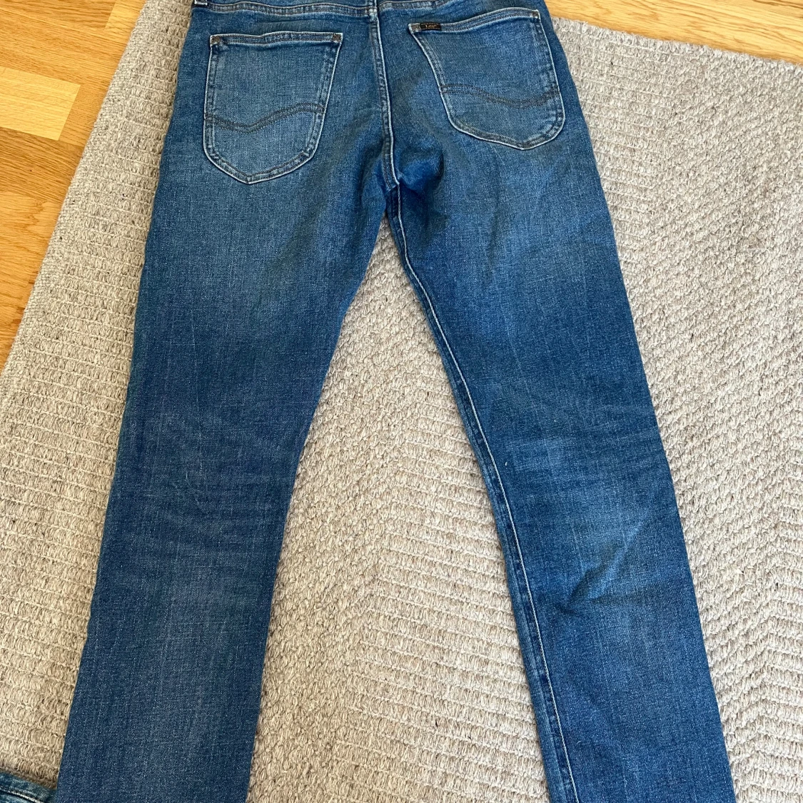 Blå slim fit jeans  - 1